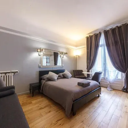 Apartamento - Avenue Champs-elysee *